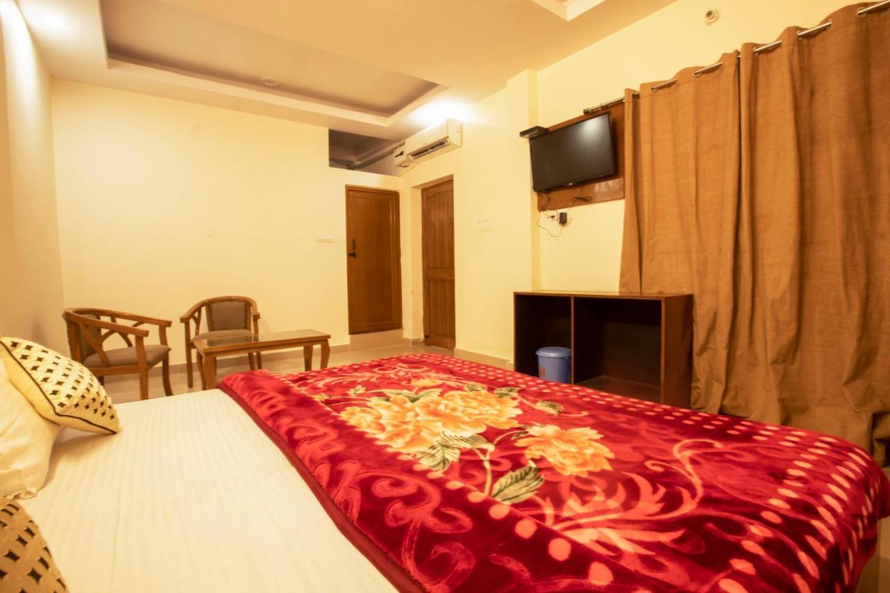 Hotel Grace Ganga By Oscenox-Hotel In Rishikesh Tapovan Exterior photo