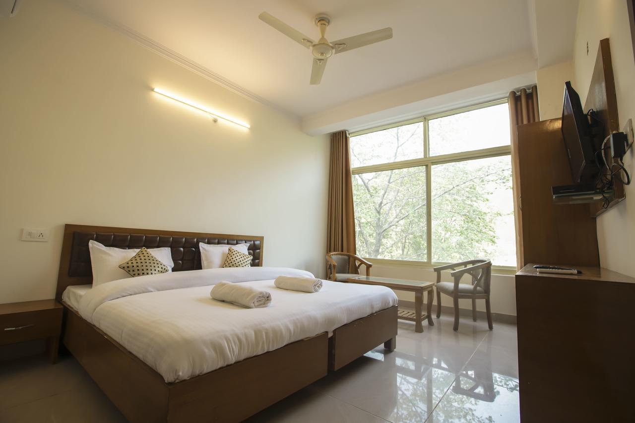 Hotel Grace Ganga By Oscenox-Hotel In Rishikesh Tapovan Exterior photo